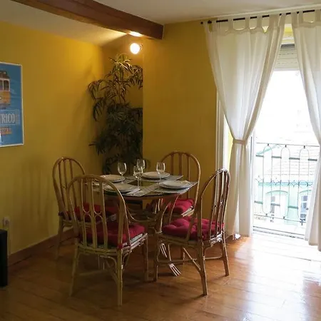 Casa Dos Poiais ליסבון